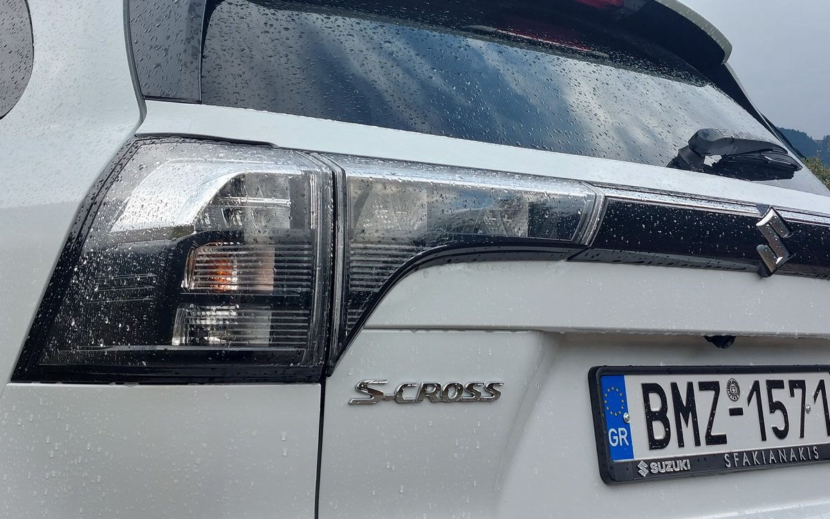 Suzuki-S-CROSS-1.4T-Hybrid-48V-2WD-Auto-TEST-2026 (8)