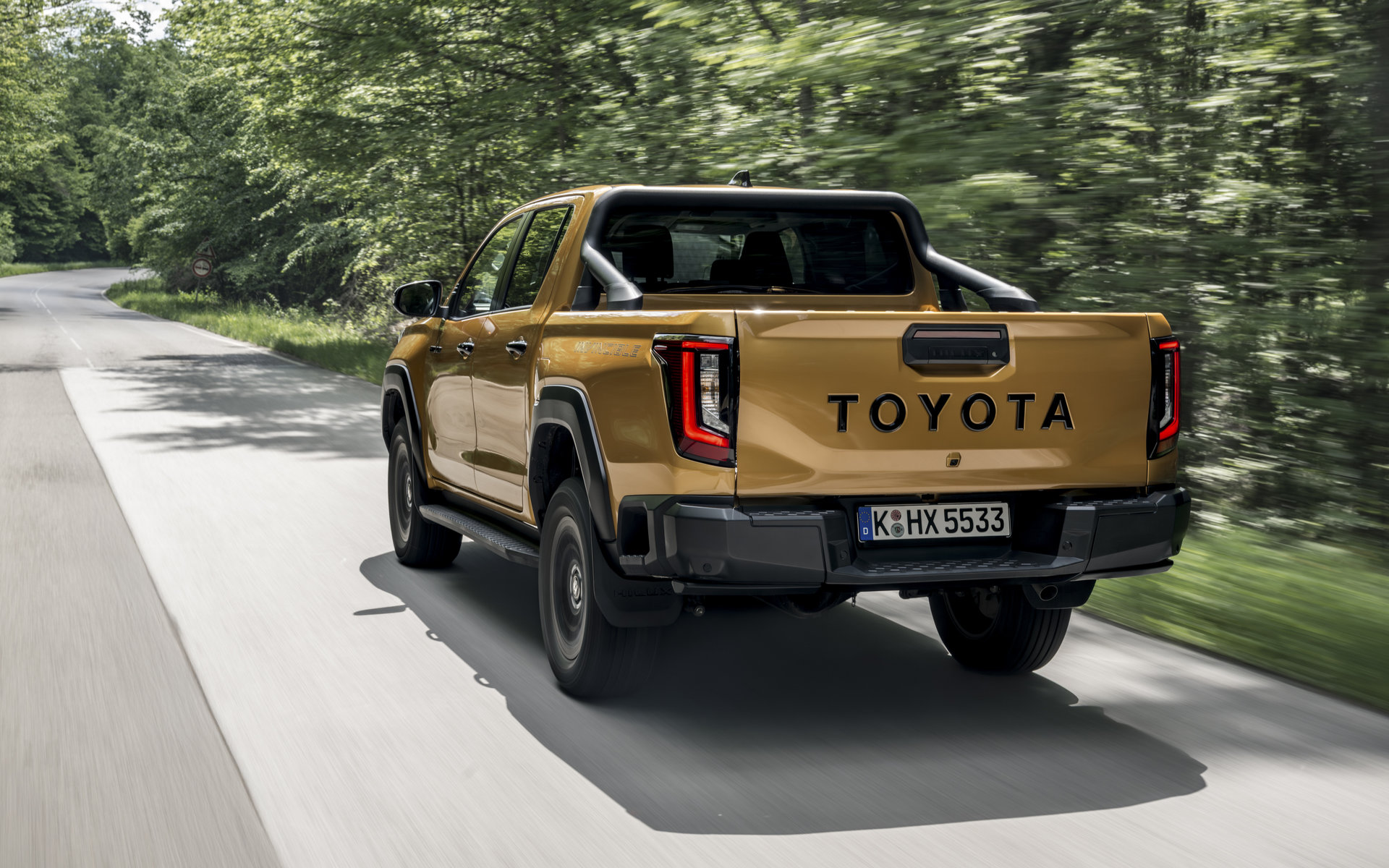 Toyota-Hilux-2026-5