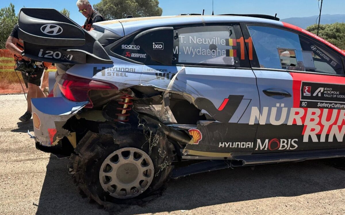 Σούπερ άτυχος ο Neuville, δύο κλαταρίσματα στην προτελευταία ειδική και «αντίο νίκη»