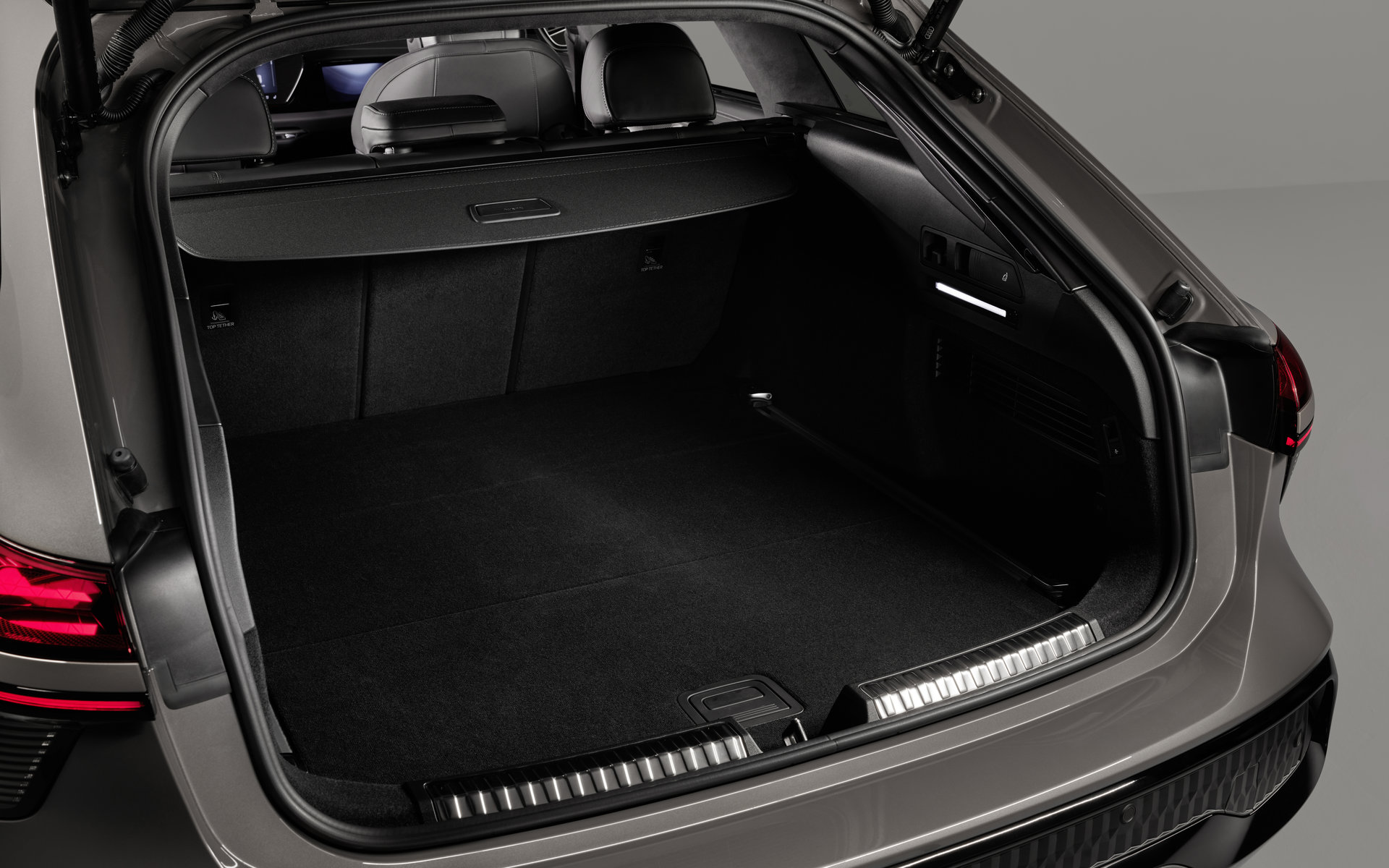 Audi-A6-allroad-2026-8