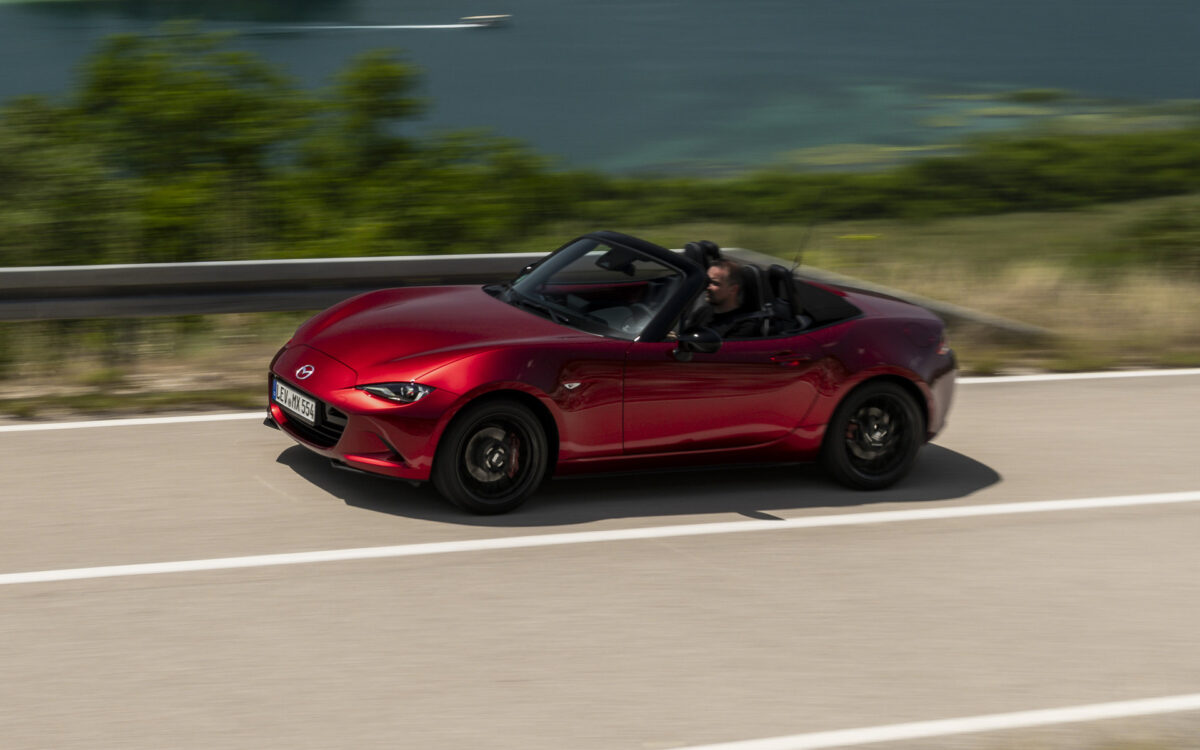 Mazda: Το επόμενο MX-5 θα είναι και ηλεκτρικό