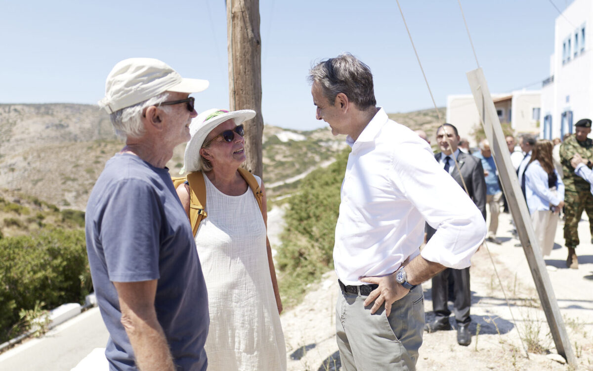 Για ποιο ελληνικό νησί ο Πρωθυπουργός εξετάζει τη δωρεάν αντικατάσταση όλων των αυτοκινήτων με ηλεκτρικά