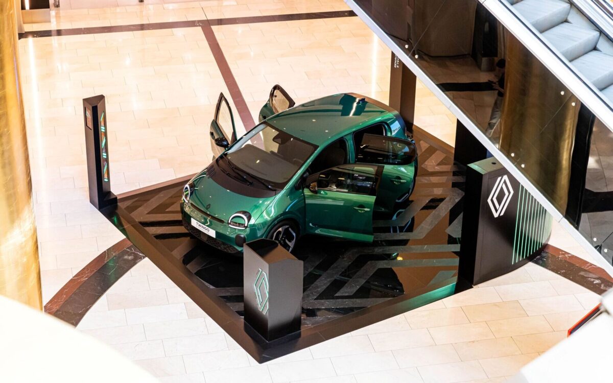 Νέο Renault Twingo: Πού μπορείτε να δείτε το στιλάτο ηλεκτρικό πόλης