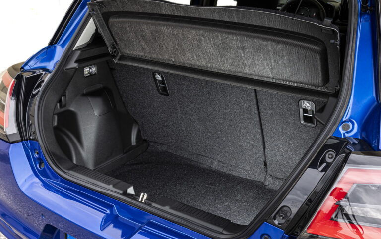 Suzuki-Swift-Hybrid-2026 (6)