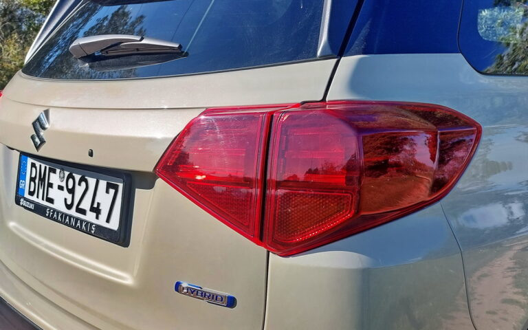 Suzuki-Vitara-1.4T-Hybrid-48V-2WD-MT-2026-Test-OnlyAuto (29)