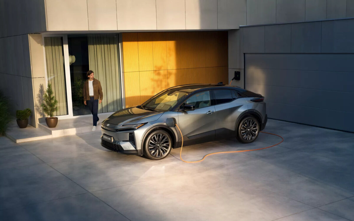 Νέα υπηρεσία Toyota HomeCharge: Με δωρεάν αυτοψία χωρίς δέσμευση και 3ετή εγγύηση εγκατάστασης