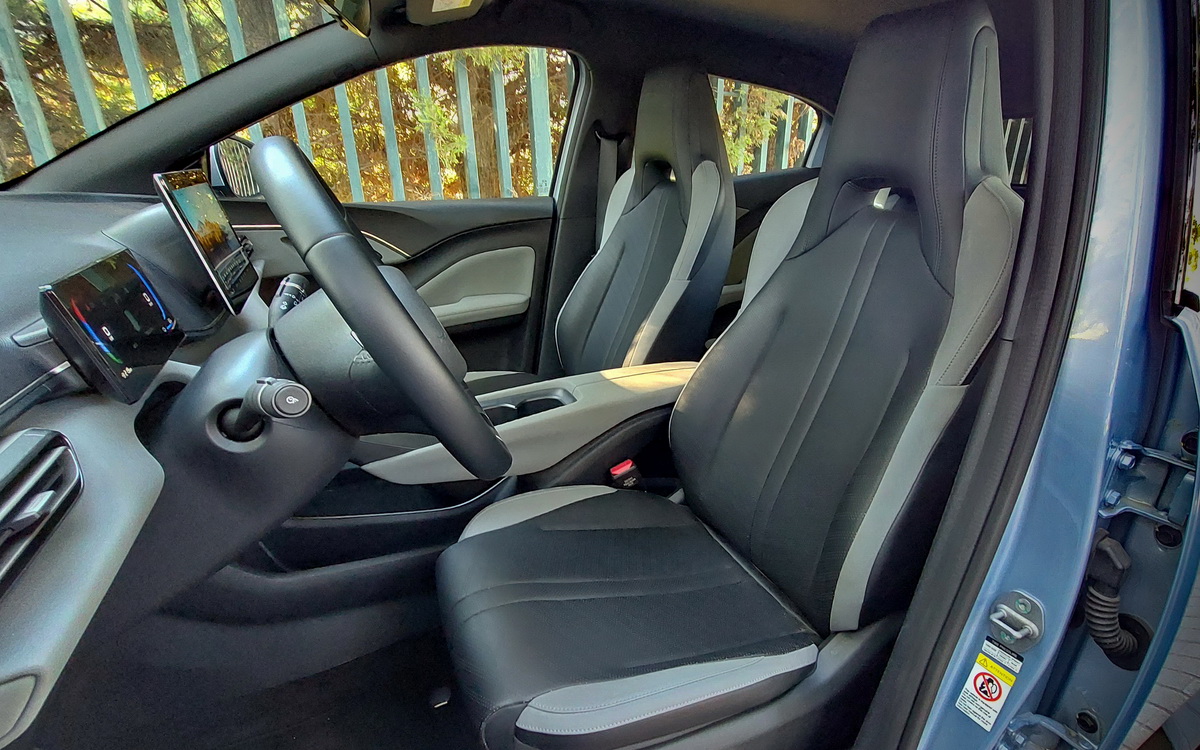 BYD-Dolphin-Surf-Boost-Test-Drive-OnlyAuto-2026-08 (14)