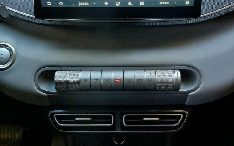 BYD-Dolphin-Surf-Boost-Test-Drive-OnlyAuto-2026-08 (20)