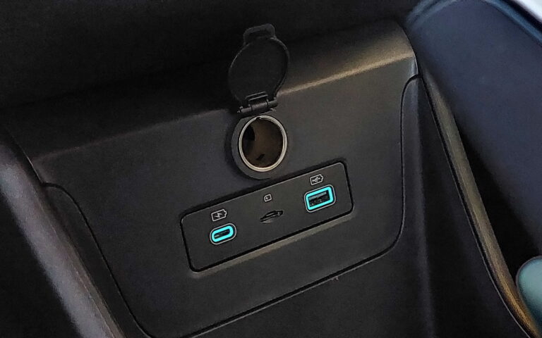 BYD-Dolphin-Surf-Boost-Test-Drive-OnlyAuto-2026-08 (24)