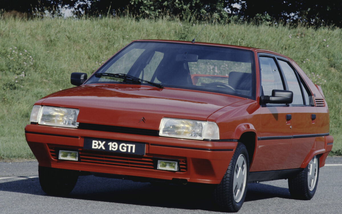 Citroen BX GTi: Το γαλλικό «βέλος» που τόλμησε να τα βάλει με τους Γερμανούς