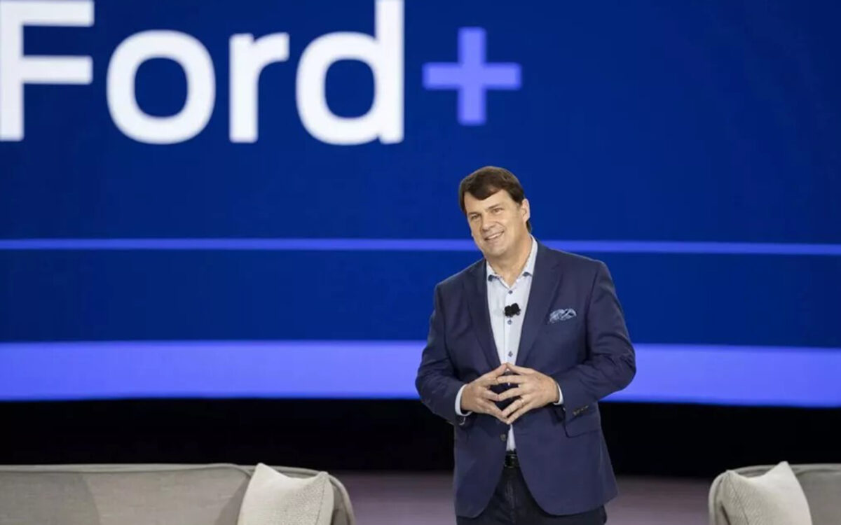O CEO της Ford προειδοποιεί για την κινεζική επέλαση στις ΗΠΑ