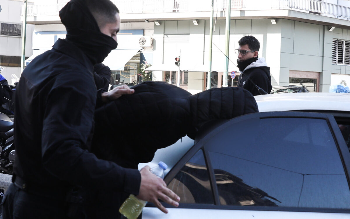 Νέος ΚΟΚ: Πάνω από 2.340 πρόστιμα σε μία εβδομάδα για μη χρήση κράνους