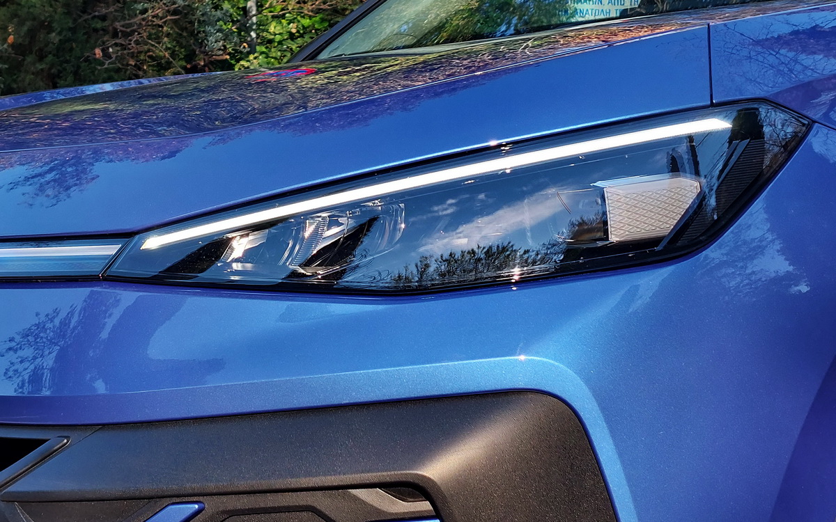 Volkswagen-VW-T-ROC-1.5eTSI-Mild-Hybrid-2026-OnlyAuto-Test-Drive-Review (10)
