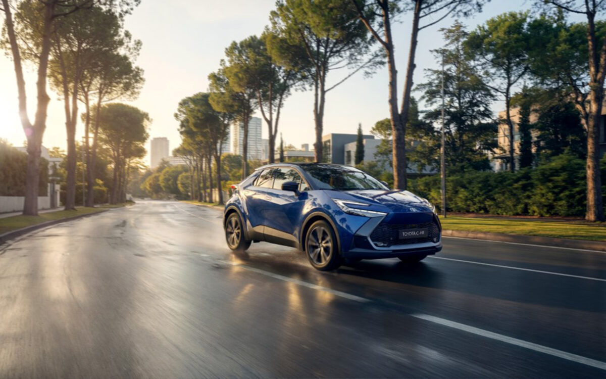 Toyota C-HR: Δέκα χρόνια επιτυχίας με 2,1 εκατ. πωλήσεις παγκοσμίως και συνεχίζει