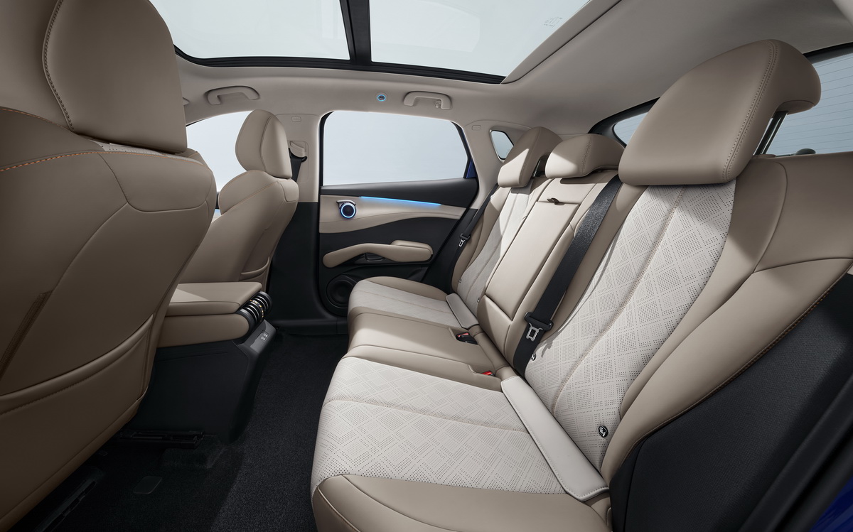 BYD-ATTO-3-EVO-2026-blue (12)