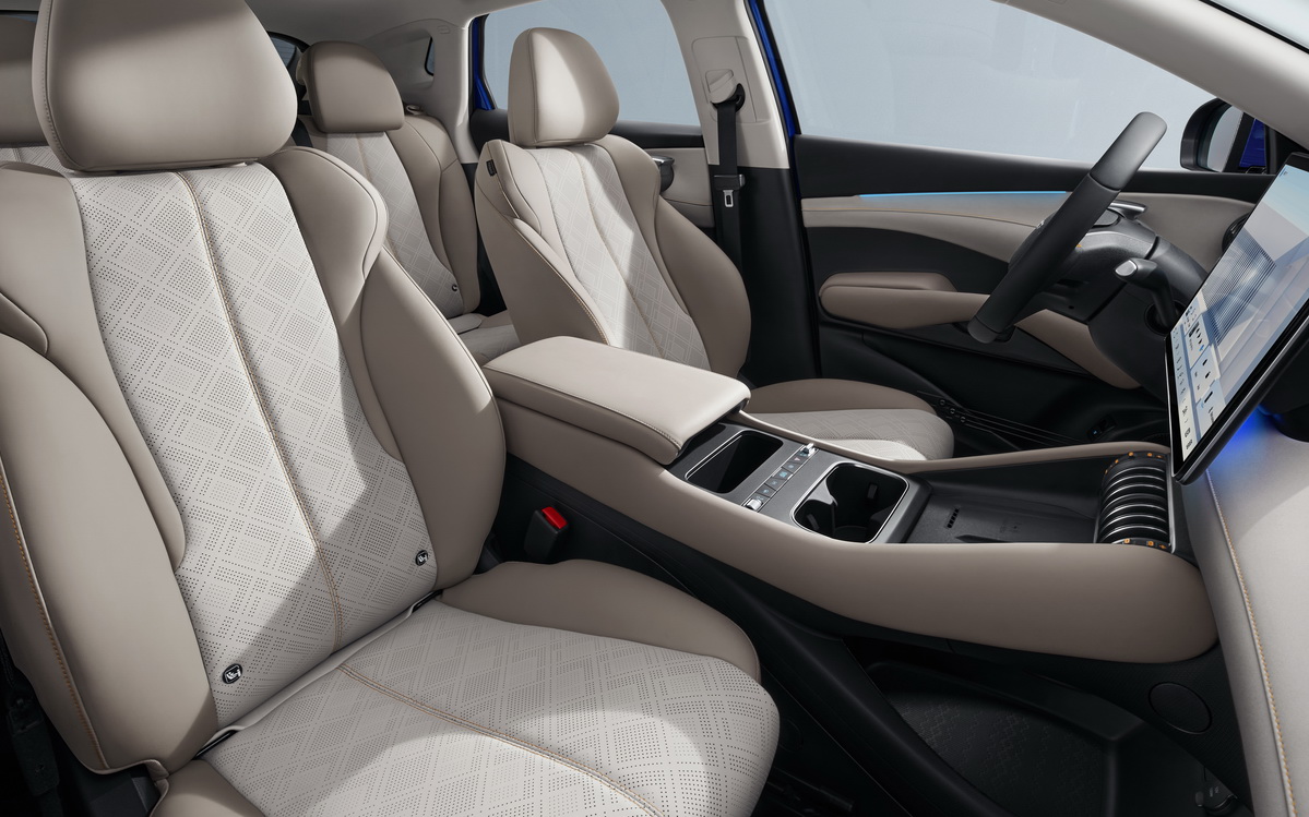 BYD-ATTO-3-EVO-2026-blue (13)