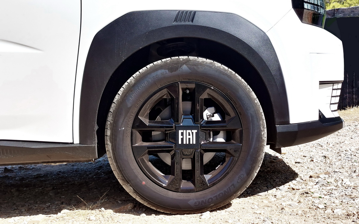 Fiat-Grande-Panda-1.2T-Manual-100PS-OnlyAuto-Test-Review-2026 (6)