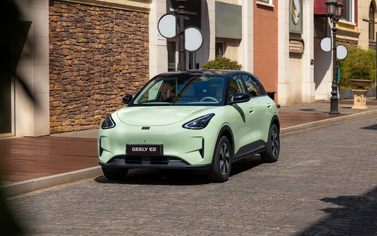 Geely: Κορυφαίες διακρίσεις ασφαλείας για το E2 – Πότε έρχεται Ελλάδα