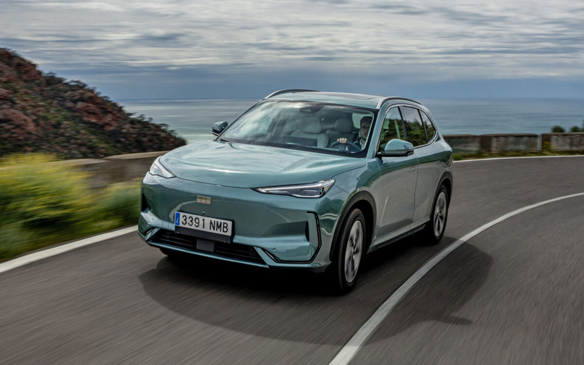 Geely: Προ των πυλών οι ταχυφορτιστές ισχύος 1.800 kW
