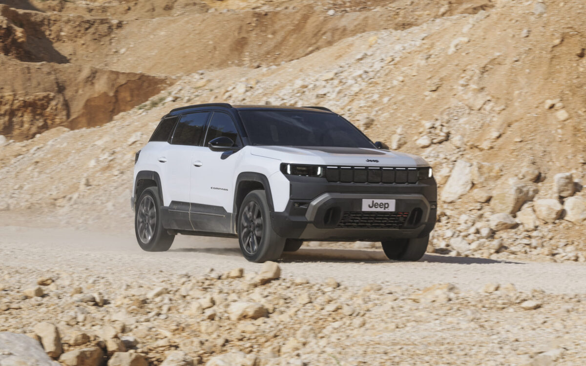 Jeep Compass: Νέες τιμές, νέες εκδόσεις για το ηλεκτρικό SUV