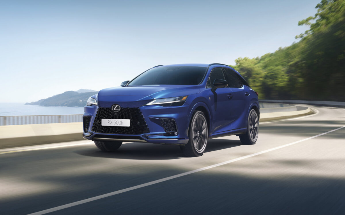 Προ των πυλών η νέα έκδοση επιδόσεων του Lexus RX
