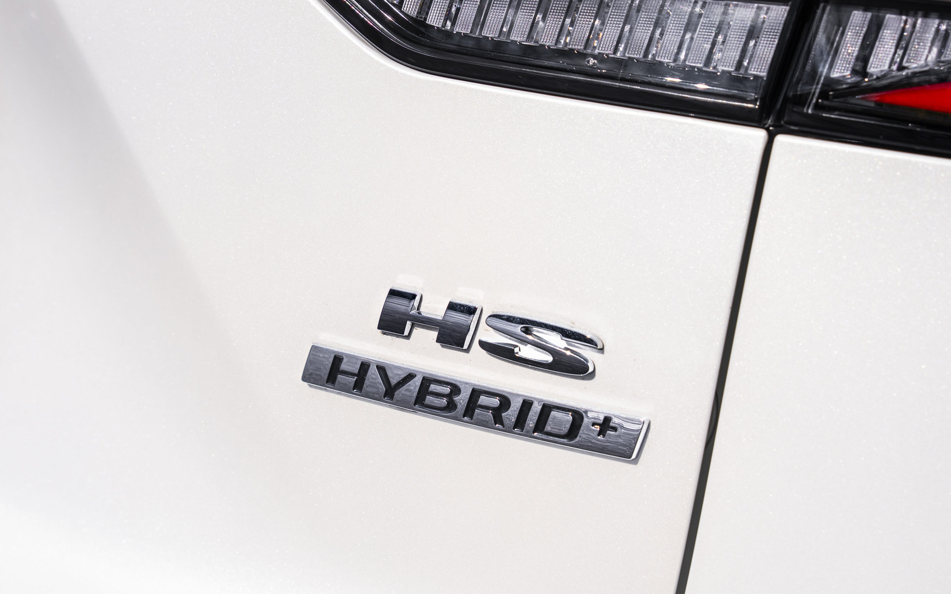 MG ZS Hybrid+ Luxury
