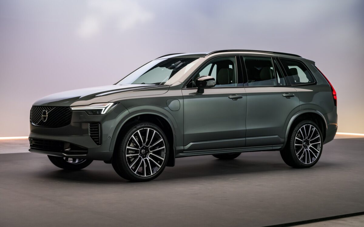 Η μεγάλη αντεπίθεση της Volvo: 13 νέα μοντέλα έως το 2030