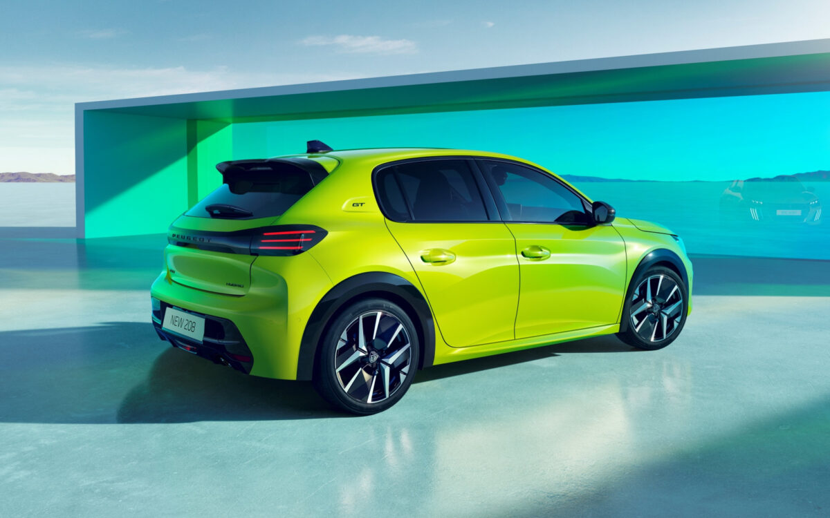Peugeot 208 Turbo 100: Νέος κινητήρας, πλούσιος εξοπλισμός και μια μεγάλη έκπληξη (τιμή)