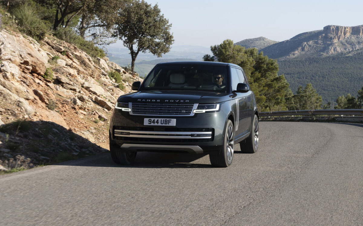 Αυτές είναι οι τιμές του νέου Range Rover Electric στην Ελλάδα