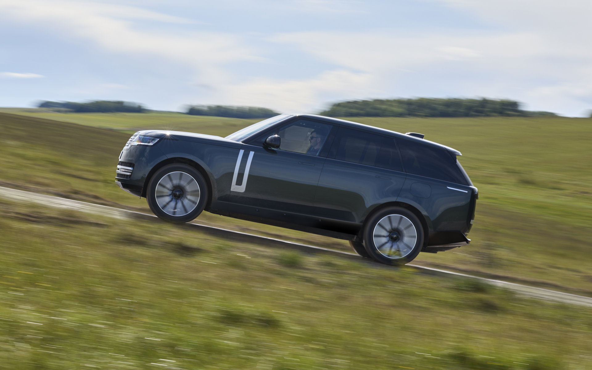 Range-Rover-Electric-3