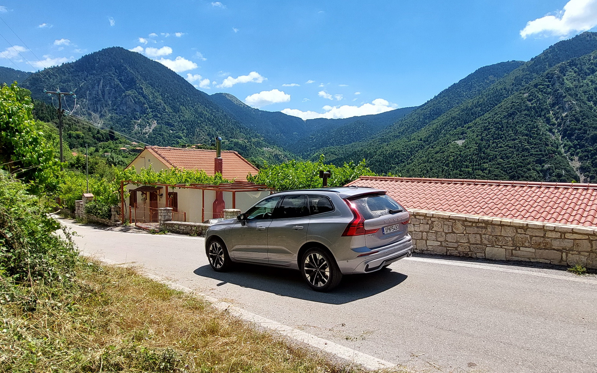 Volvo-XC60-2.0T-PHEV-T6-2026-OnlyAuto-Test-Drive (18)