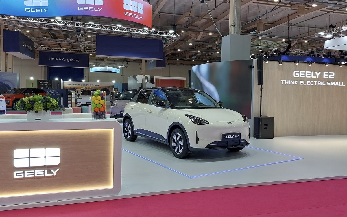 Geely E2: Το μικρό ηλεκτρικό με τις μεγάλες δυνατότητες δίπλα στα E5 και Starray EM-i στην AUTO ATHINA 2026
