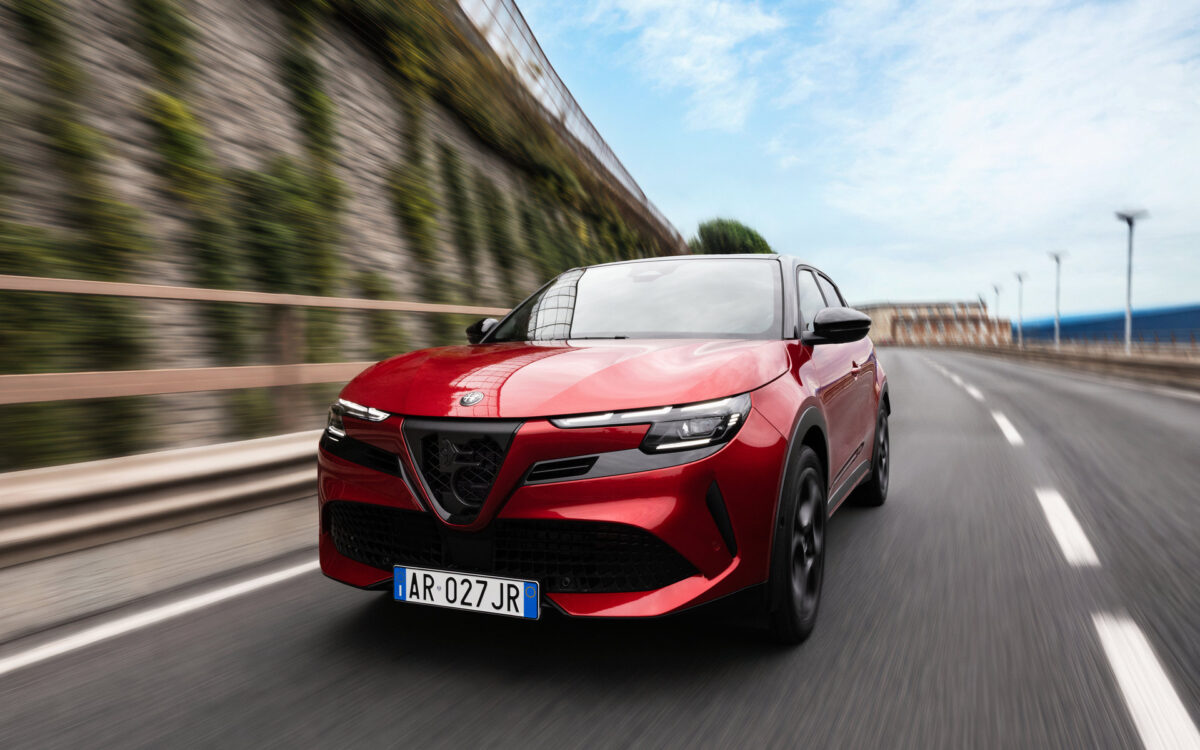 Η Alfa Romeo ανανεώνει ολόκληρη τη γκάμα της για το 2027